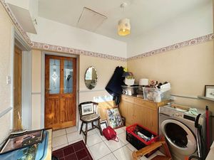 Photo 18- click for photo gallery